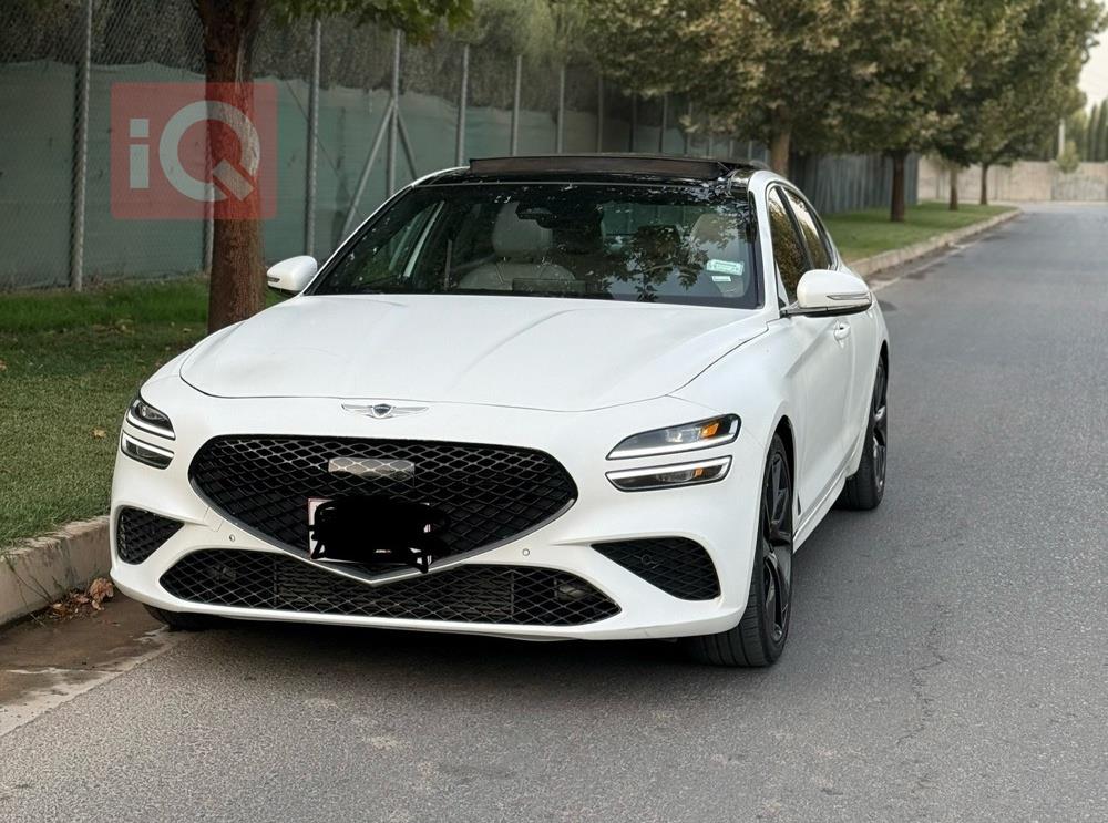 جێنسس G70